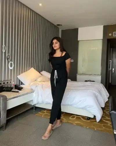 Call Girls Tamkuhi Raj Cash On Delivery